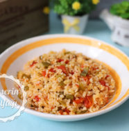 domatesli_biberli_bulgur_pilavi