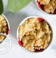 Çilekli Crumble Çilekli Crumble