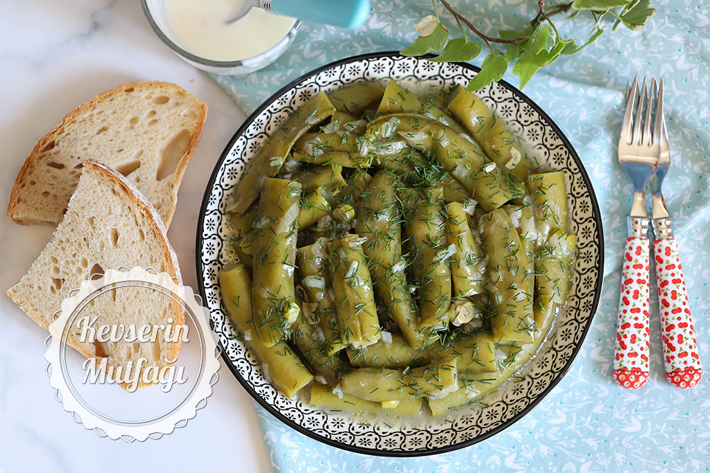 Zeytinyağlı Bakla Tarifi
