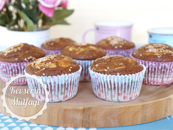 Tahinli Pekmezli Muffin Tarifi