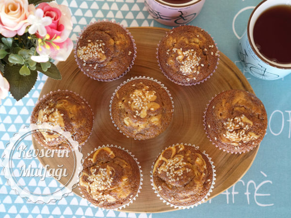 Tahinli Pekmezli Muffin Tarifi