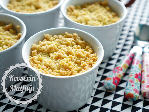 Ayvalı Crumble Tarifi