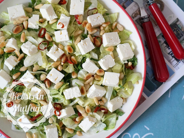 Beyaz Peynirli Yeşil Salata Tarifi