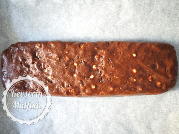 Kakaolu Fındıklı Biscotti Tarifi