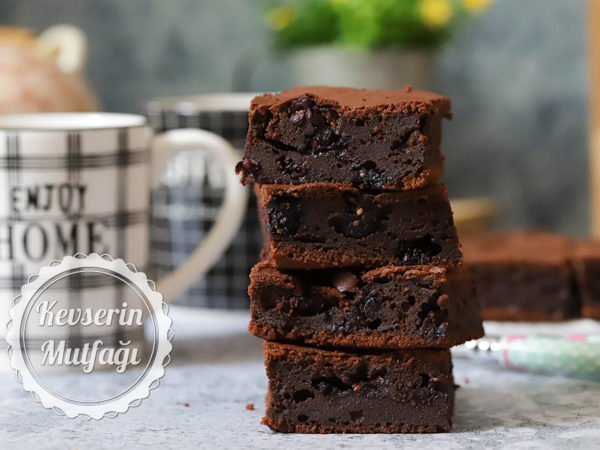 Karadutlu Brownie Tarifi