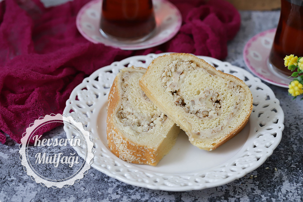 Kek Kalıbında Cevizli Çörek Tarifi