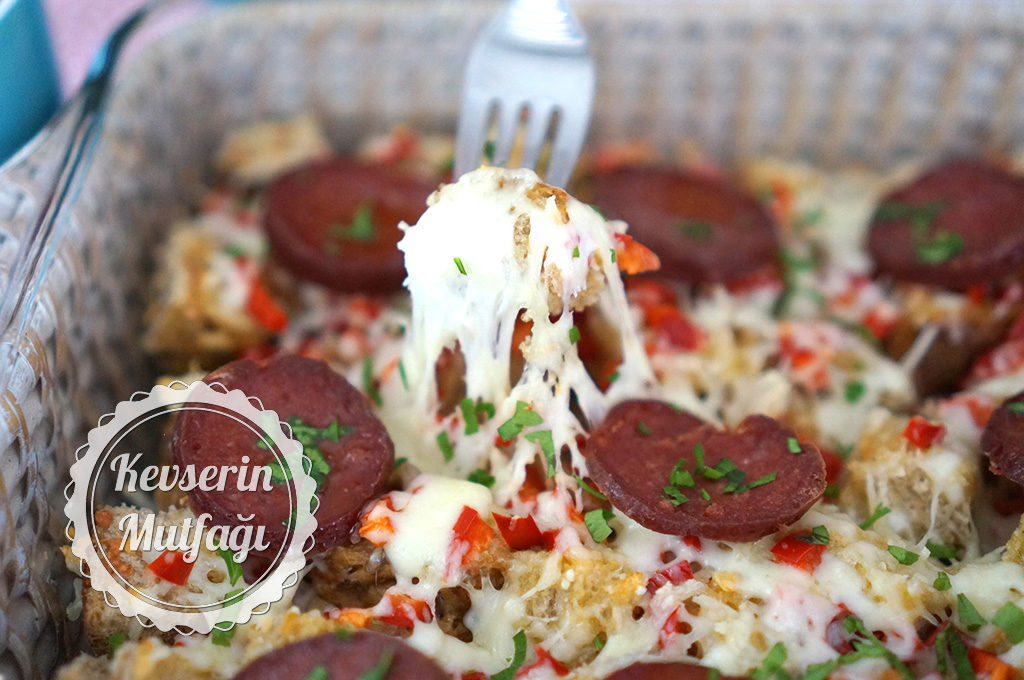 Pratik Kahvaltılık Yumurtalı Pizza Kevserin Mutfağı Yemek Tarifleri