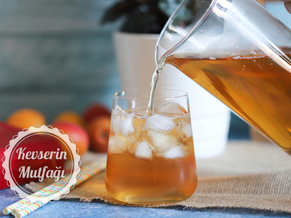 Şeftalili Buzlu Çay Tarifi