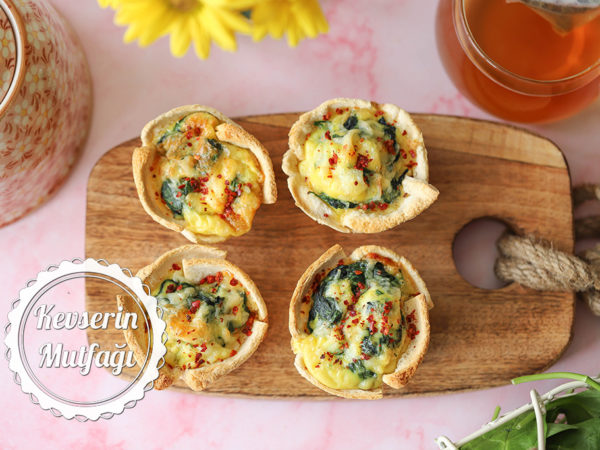 Tost Ekmeğinde Ispanaklı Omlet Tarifi