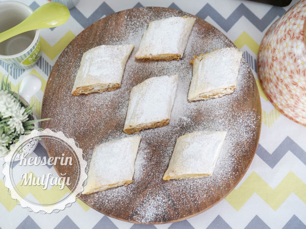 Tahinli Ballı Kuru Baklava Tarifi