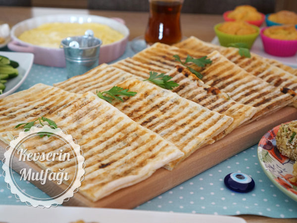 Tost Makinesinde Gözleme Tarifi