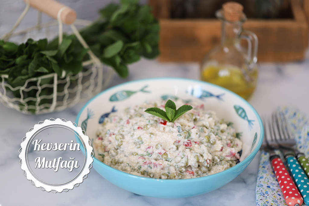 Bezelye Salatası Tarifi