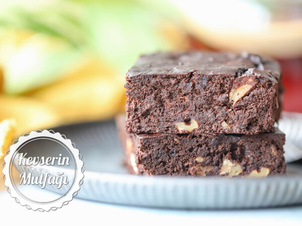 Unsuz Şekersiz Brownie Tarifi