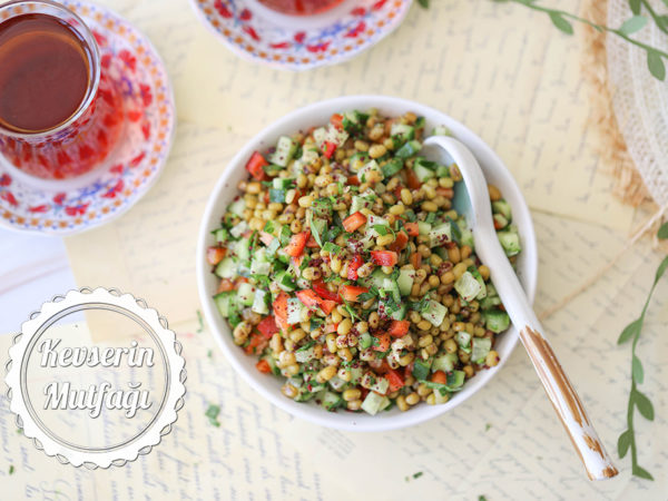 Maş Fasulyesi Salatası Tarifi