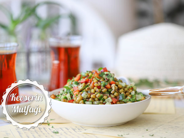 Maş Fasulyesi Salatası Tarifi