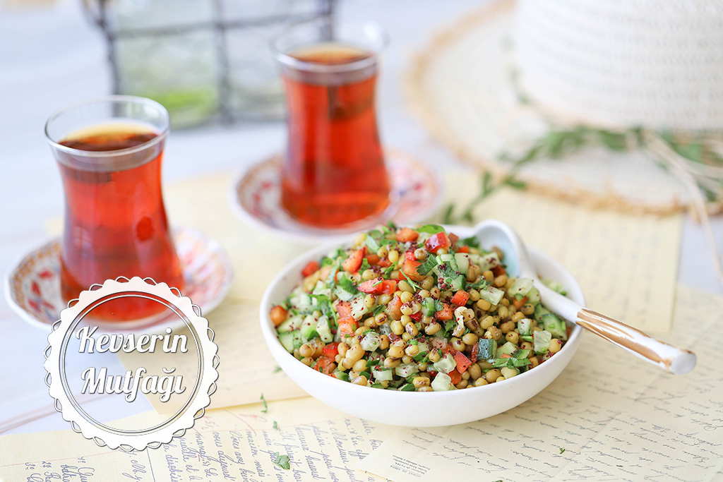 Maş Fasulyesi Salatası Tarifi