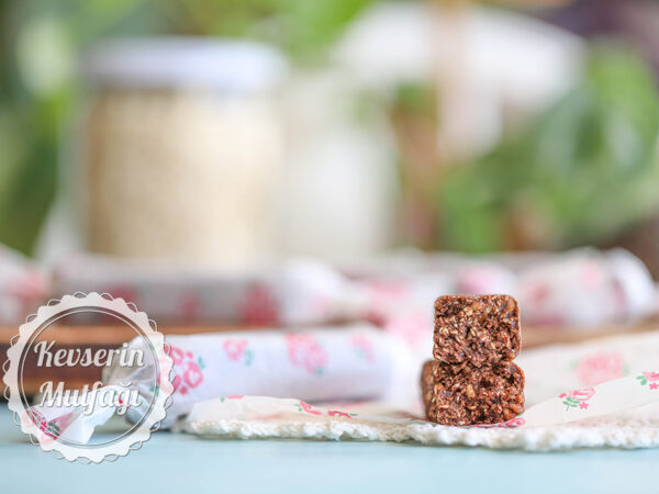 Hurma Çikolatası Tarifi