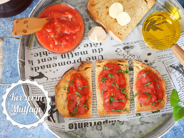 Pan Con Tomate Tarifi