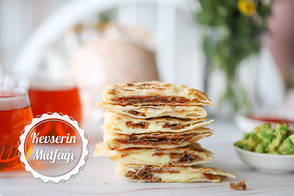 Pastırmalı Quesadilla Tarifi