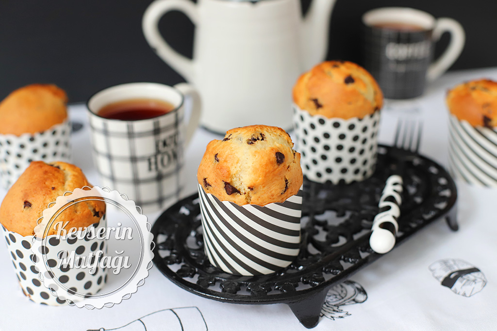 Damla Çikolatalı Muffin Tarifi