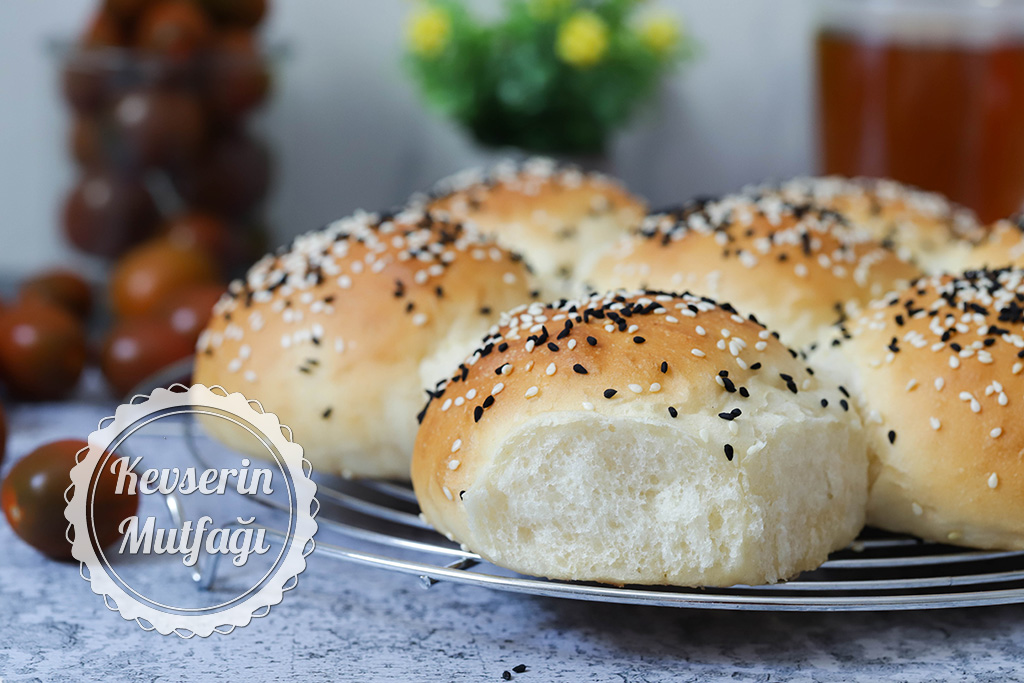 Çiçek Ekmek Tarifi