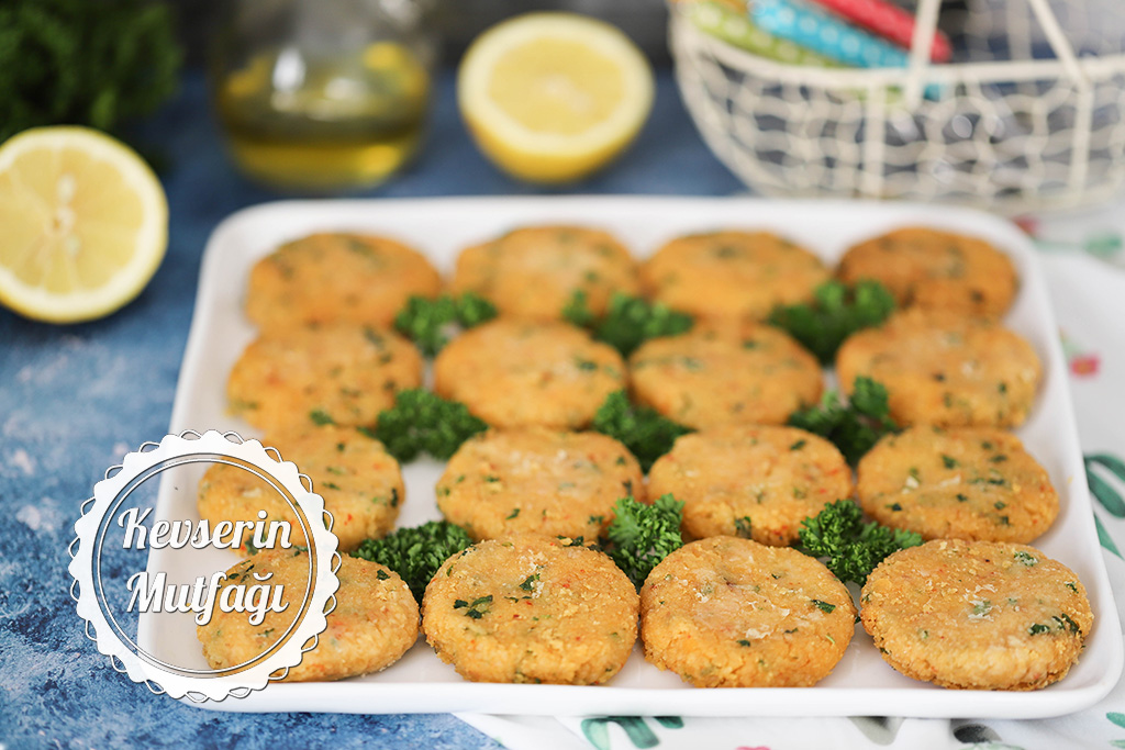 Kızarmış Mercimek Köftesi Tarifi