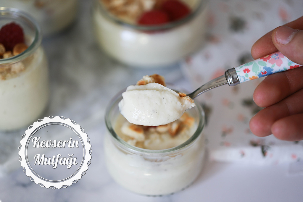 Vanilyalı Puding Tarifi