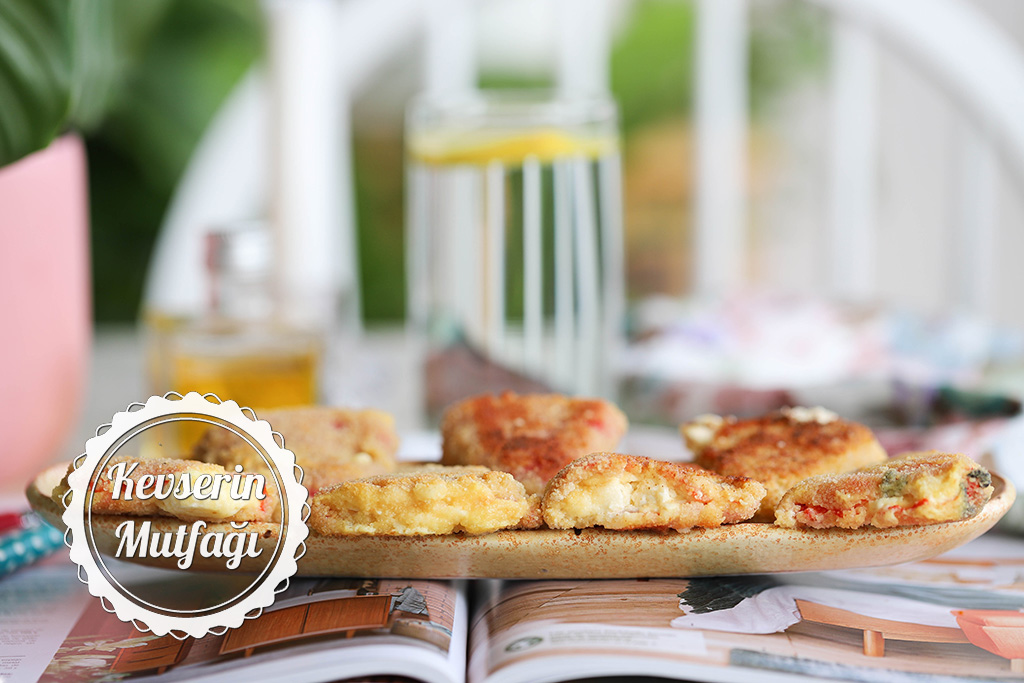 Chushka Byurek Recipe