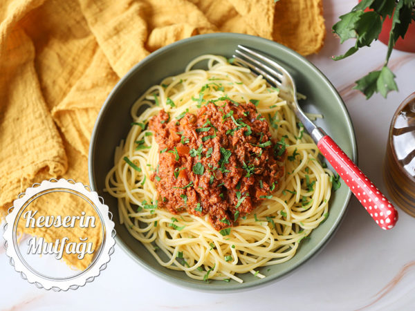 Vegan Spagetti Bolonez Tarifi