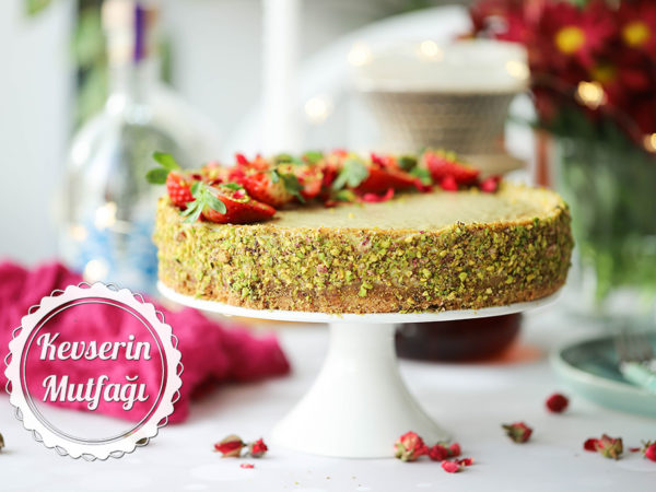 Antep Fıstıklı Cheesecake Tarifi