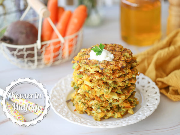 Tost Makinesinde Glutensiz Vegan Mücver