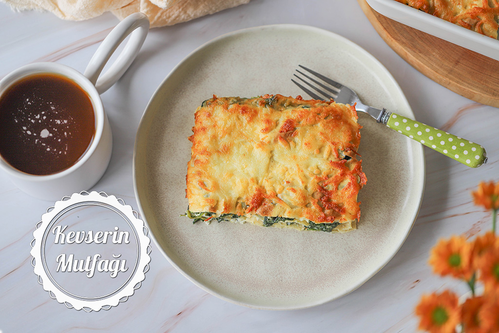 Ispanaklı Ketojenik Börek Tarifi