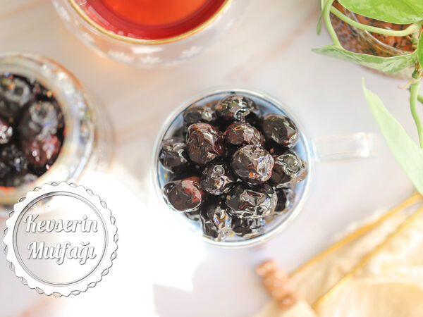 3 Haftada Siyah Zeytin Yapımı