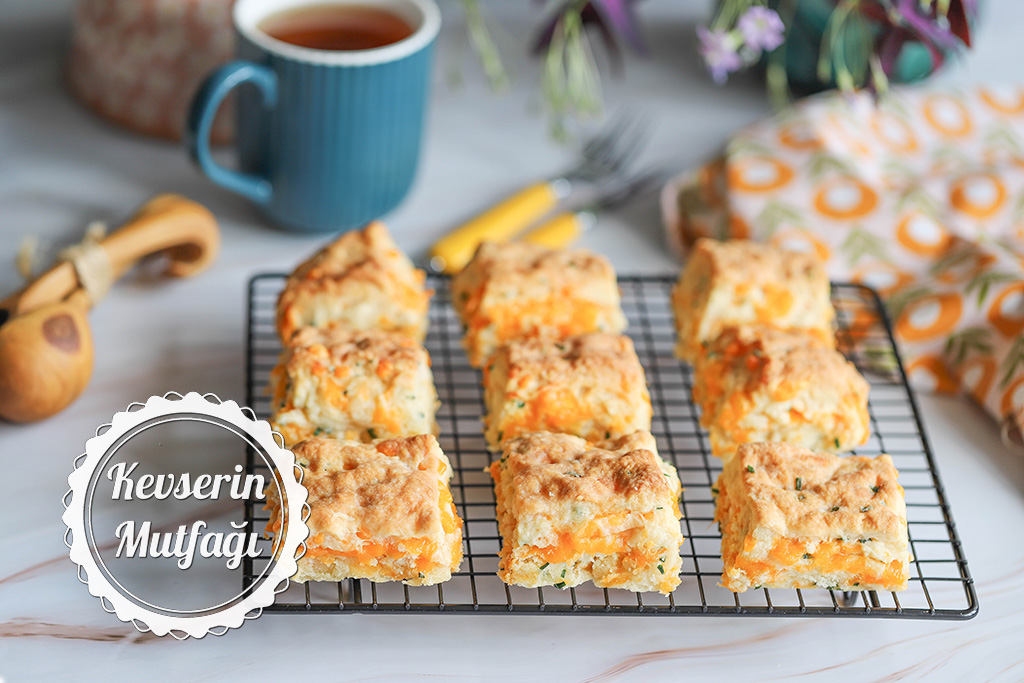 Peynirli Soğanlı Kfc Biscuit Tarifi
