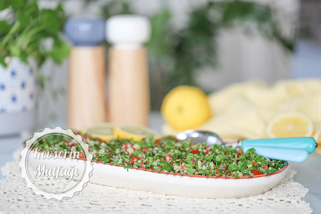 Kinoalı Tabule Tarifi