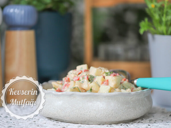 Tahinli Patates Salatası Tarifi