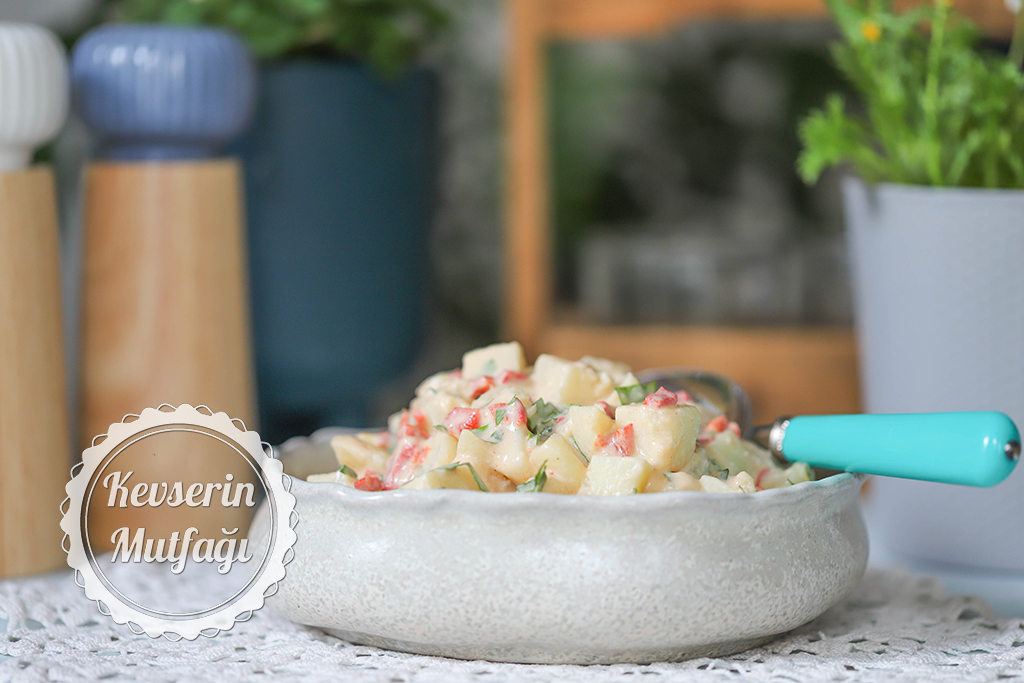 Tahinli Patates Salatası Tarifi